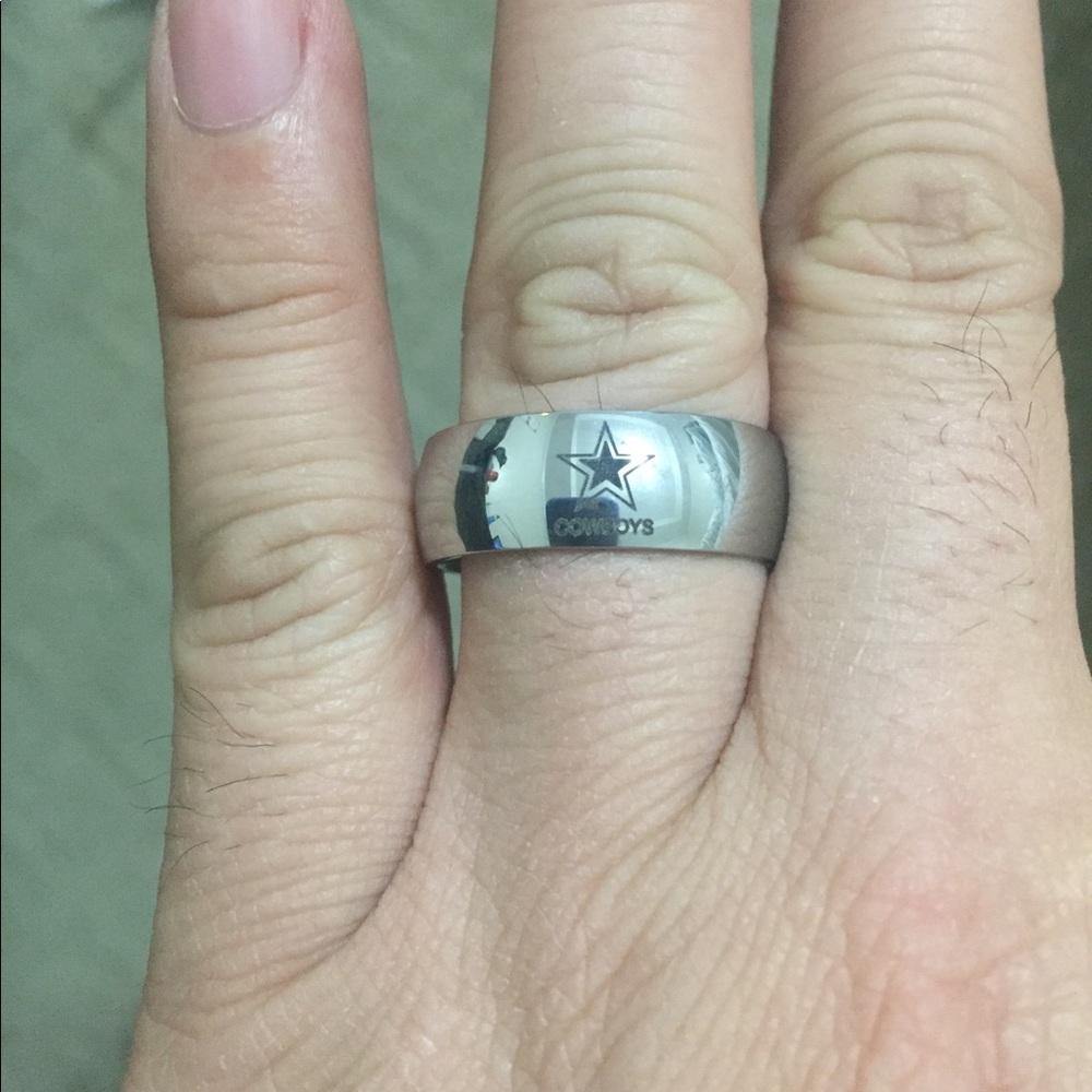 Silver Dallas Cowboys Ring - Picture 4 of 4